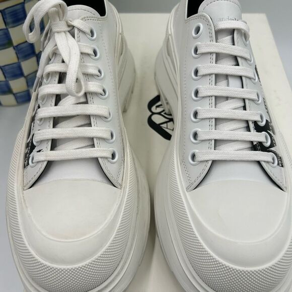 Men’s Alexander, McQueen Red slick low top sneakers size 42 made in Italy - Picture 12 of 14